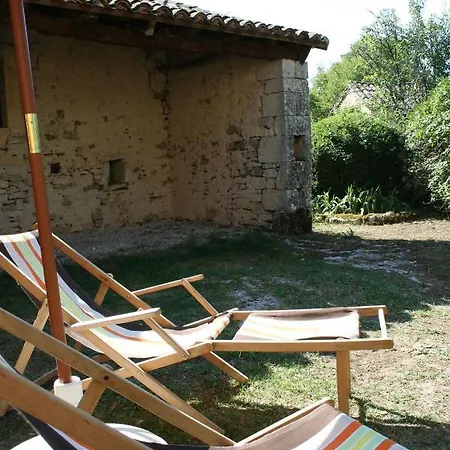 Les Du Mas D'aspech ベルモン・サント・フォワ