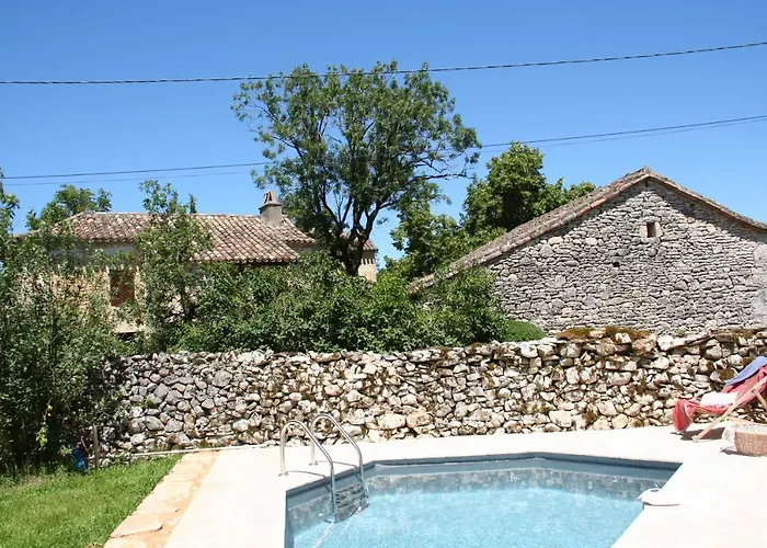 Les Du Mas D'aspech Casa de Férias *