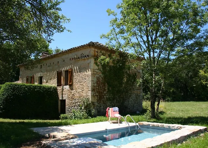 Les Du Mas D'aspech Casa de Férias *