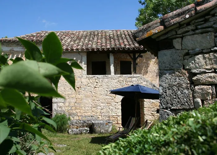 Les Du Mas D'aspech Casa de Férias *